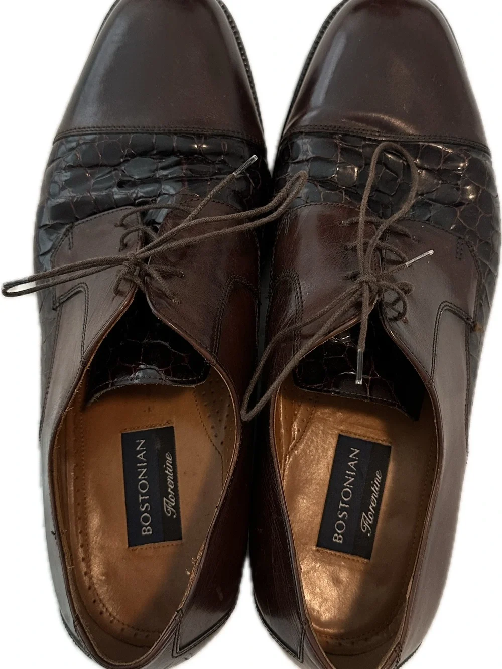 Bostonian Men's Dark Brown Leather Lace Up Oxfords with Croc Embossed Detail